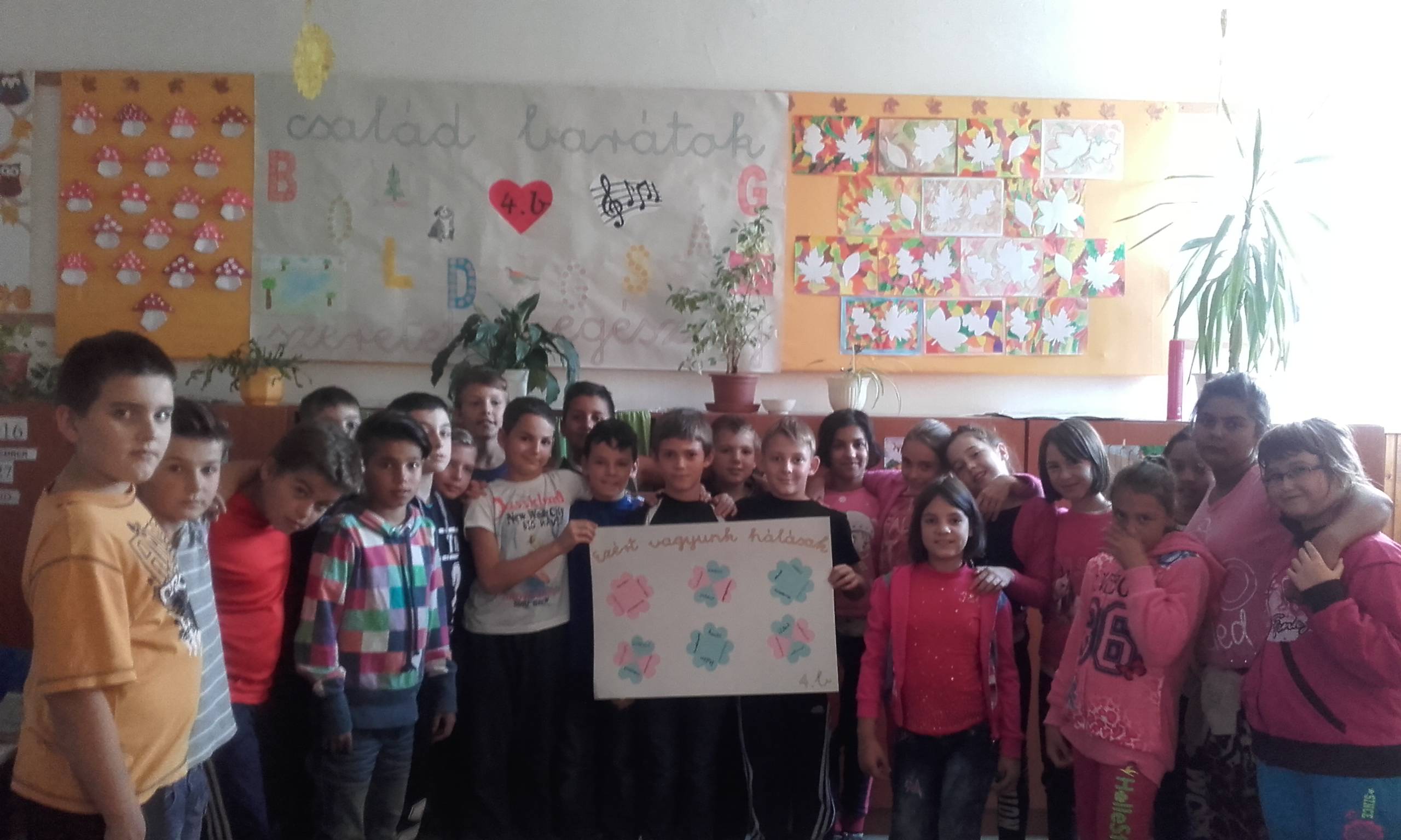 4.b-a-hála-tablóval-1.jpg 4.b-a-hála-tablóval-1.jpg