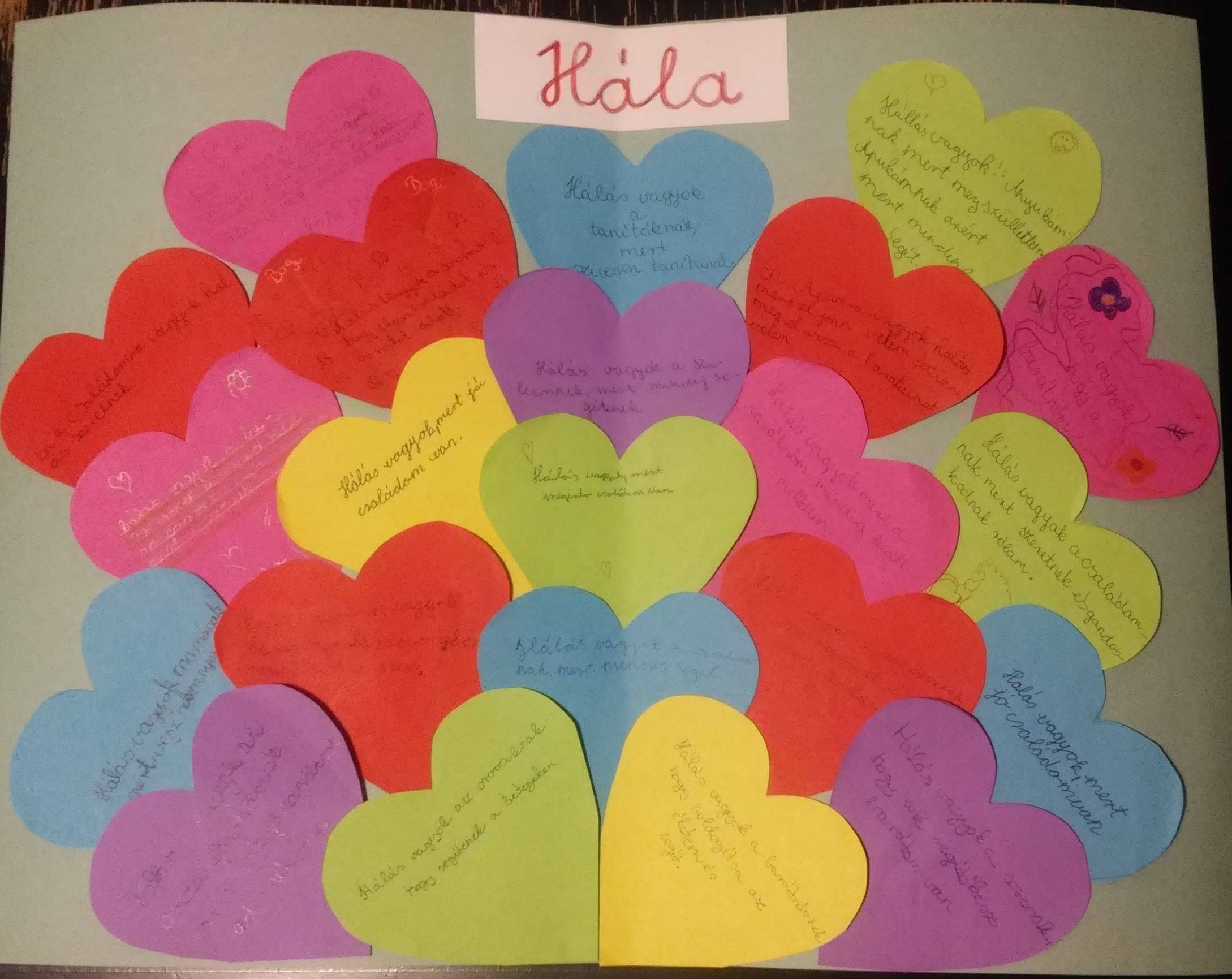 Hála-2.jpg Hála-2.jpg