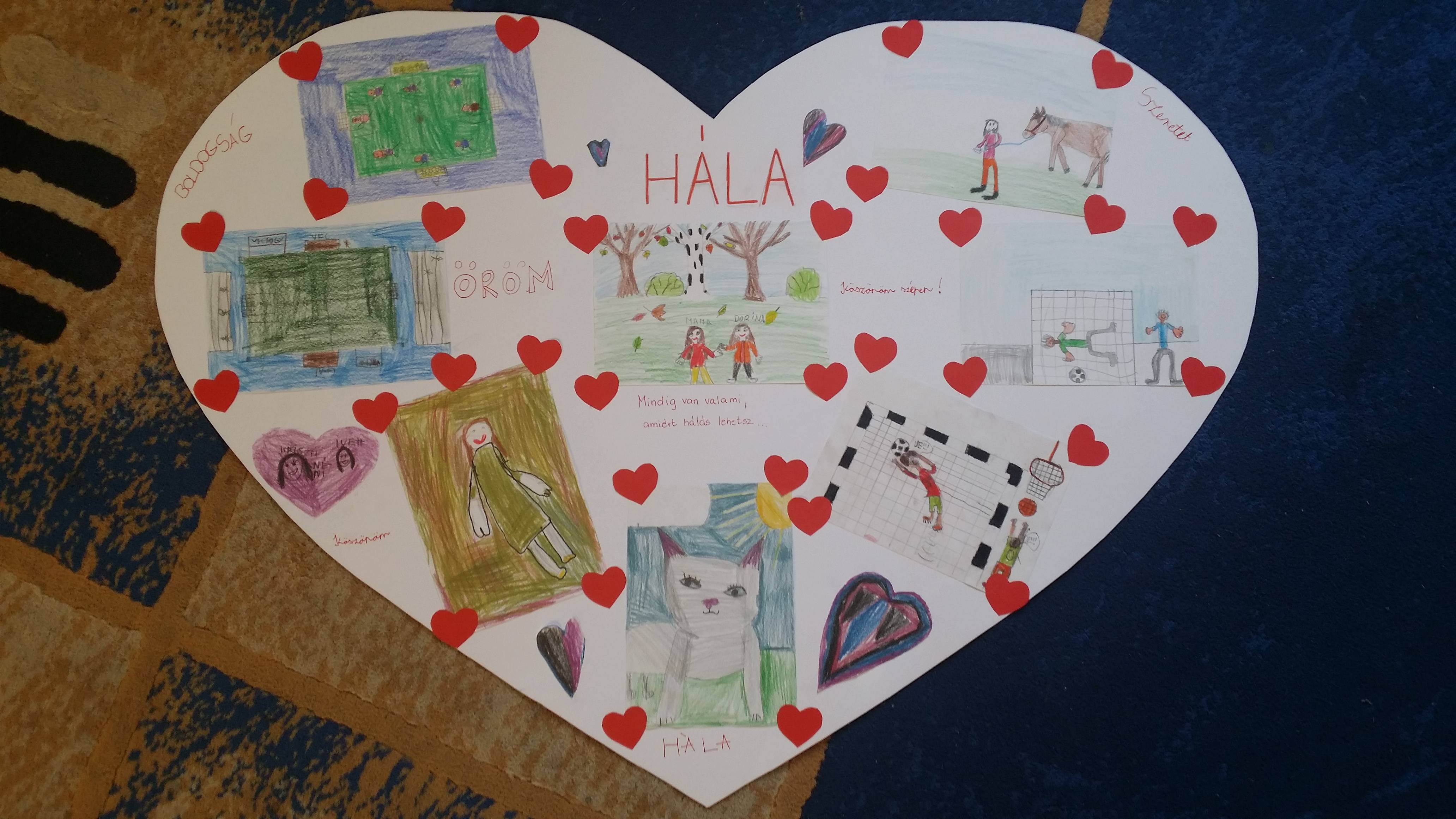 Hála-tabló.jpg Hála-tabló.jpg