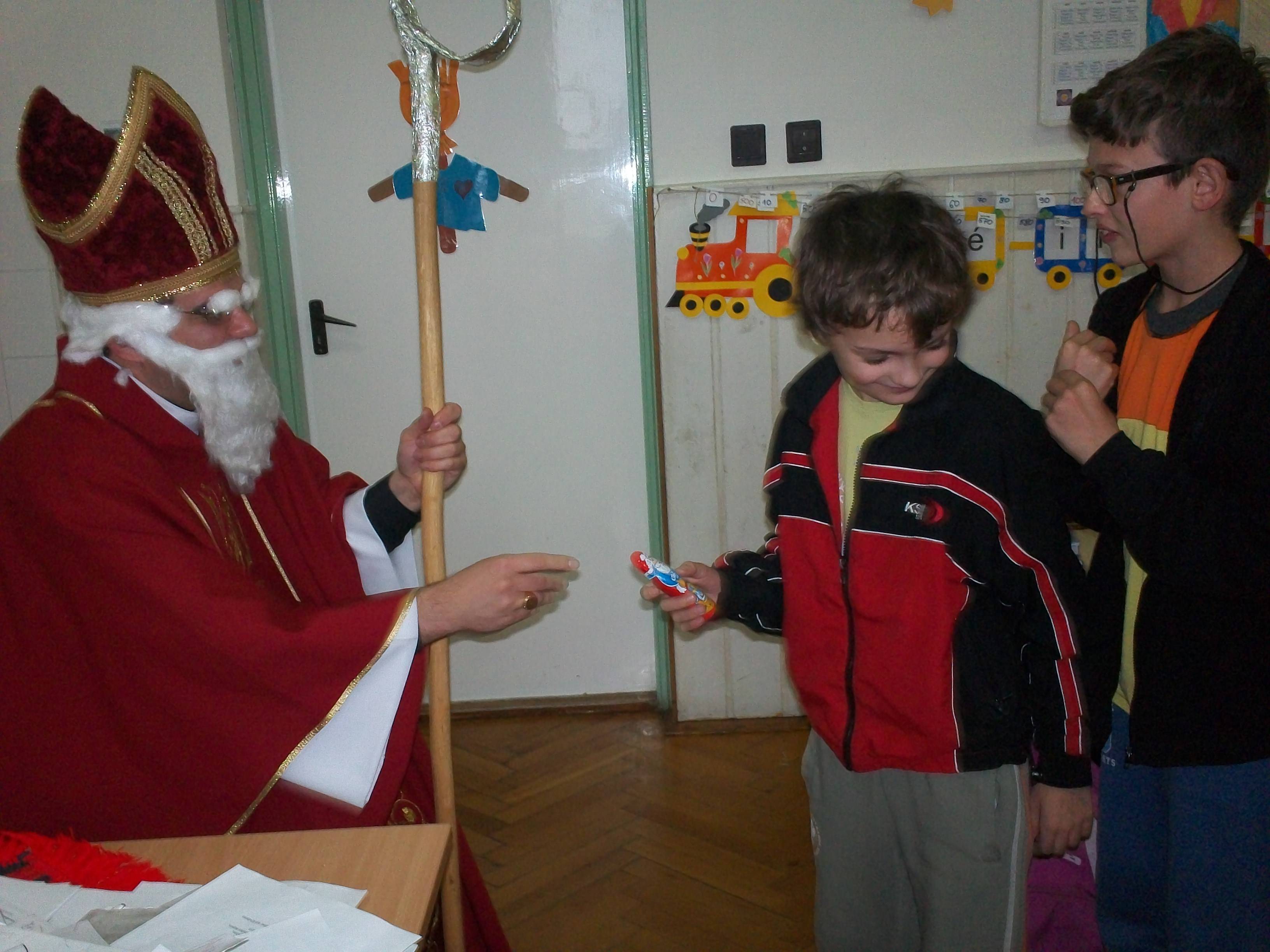 100_7598-1.jpg