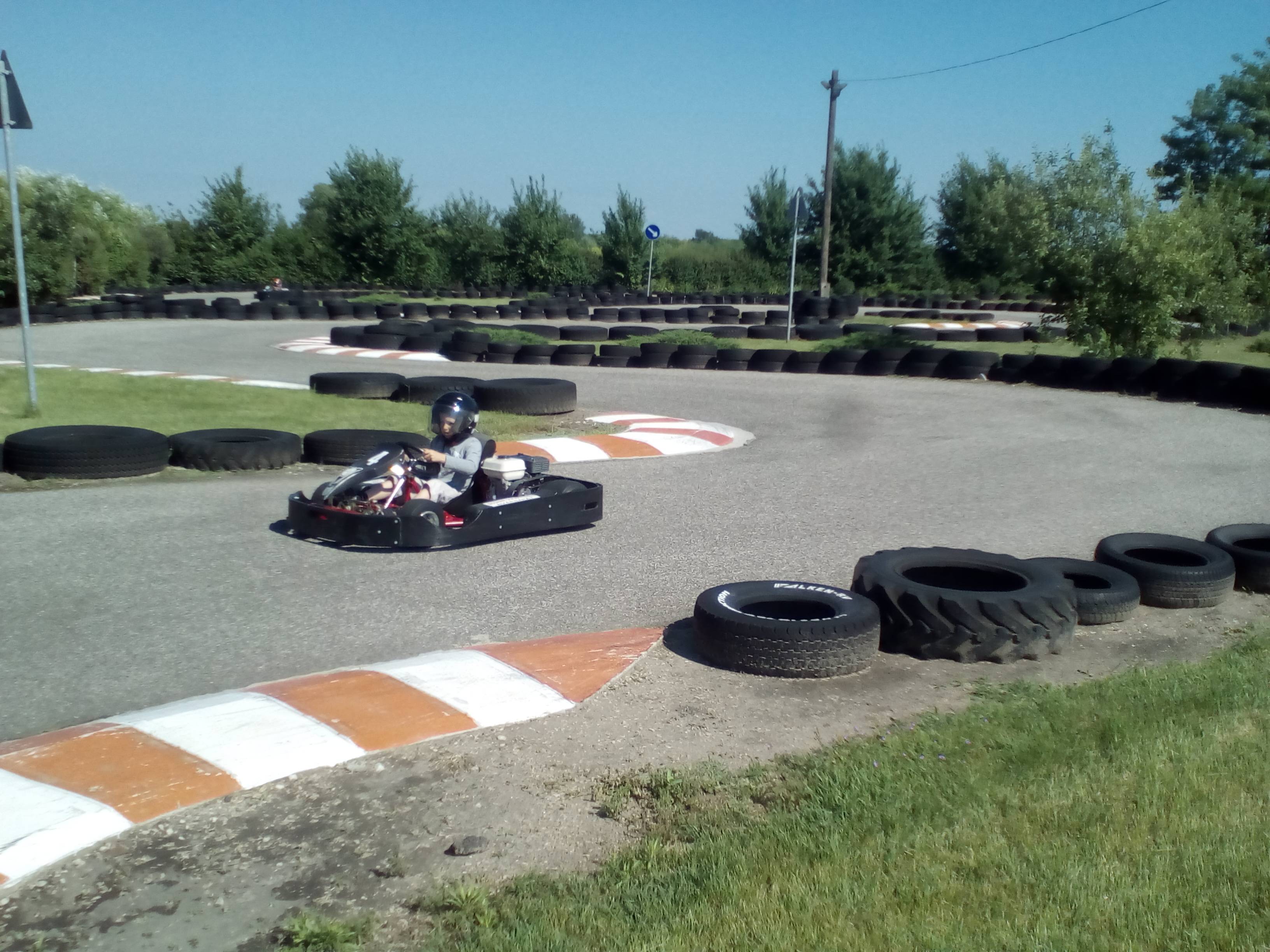 gokart-7.-osztály.jpg gokart-7.-osztály.jpg