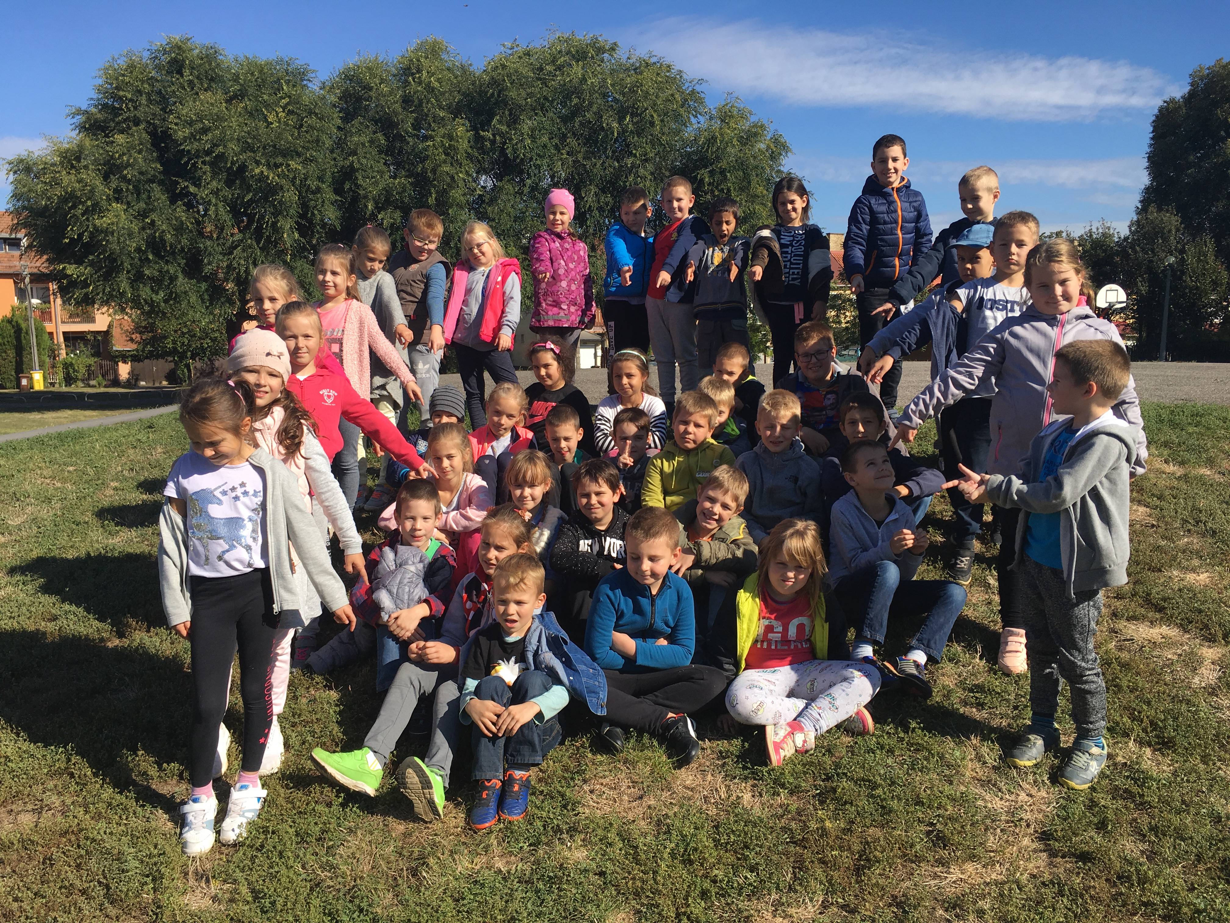 Hála-a-....jpg Hála-a-....jpg