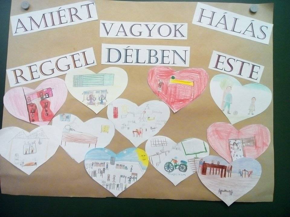 Hála-tabló.jpg Hála-tabló.jpg