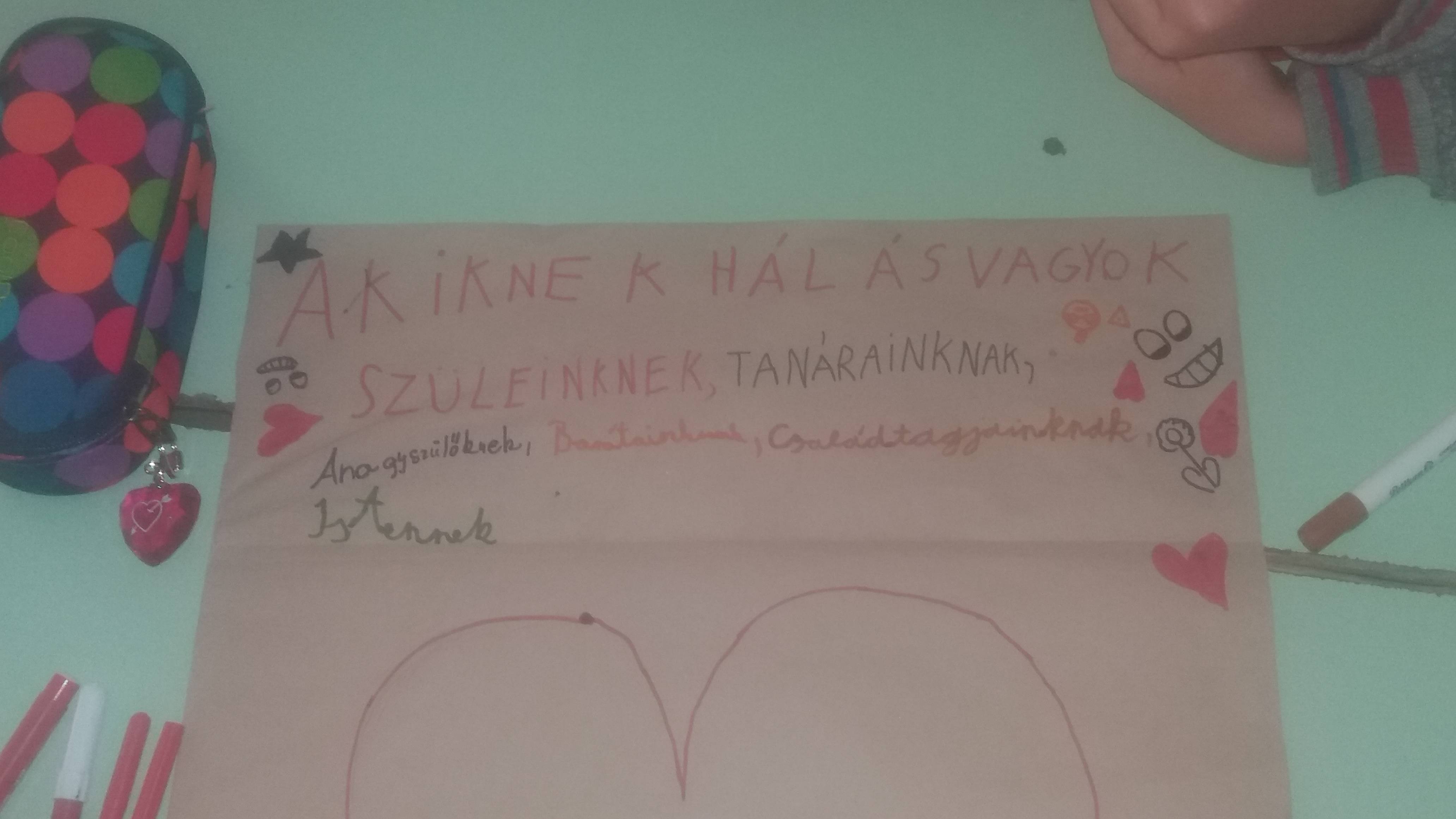 hála-1.jpg hála-1.jpg