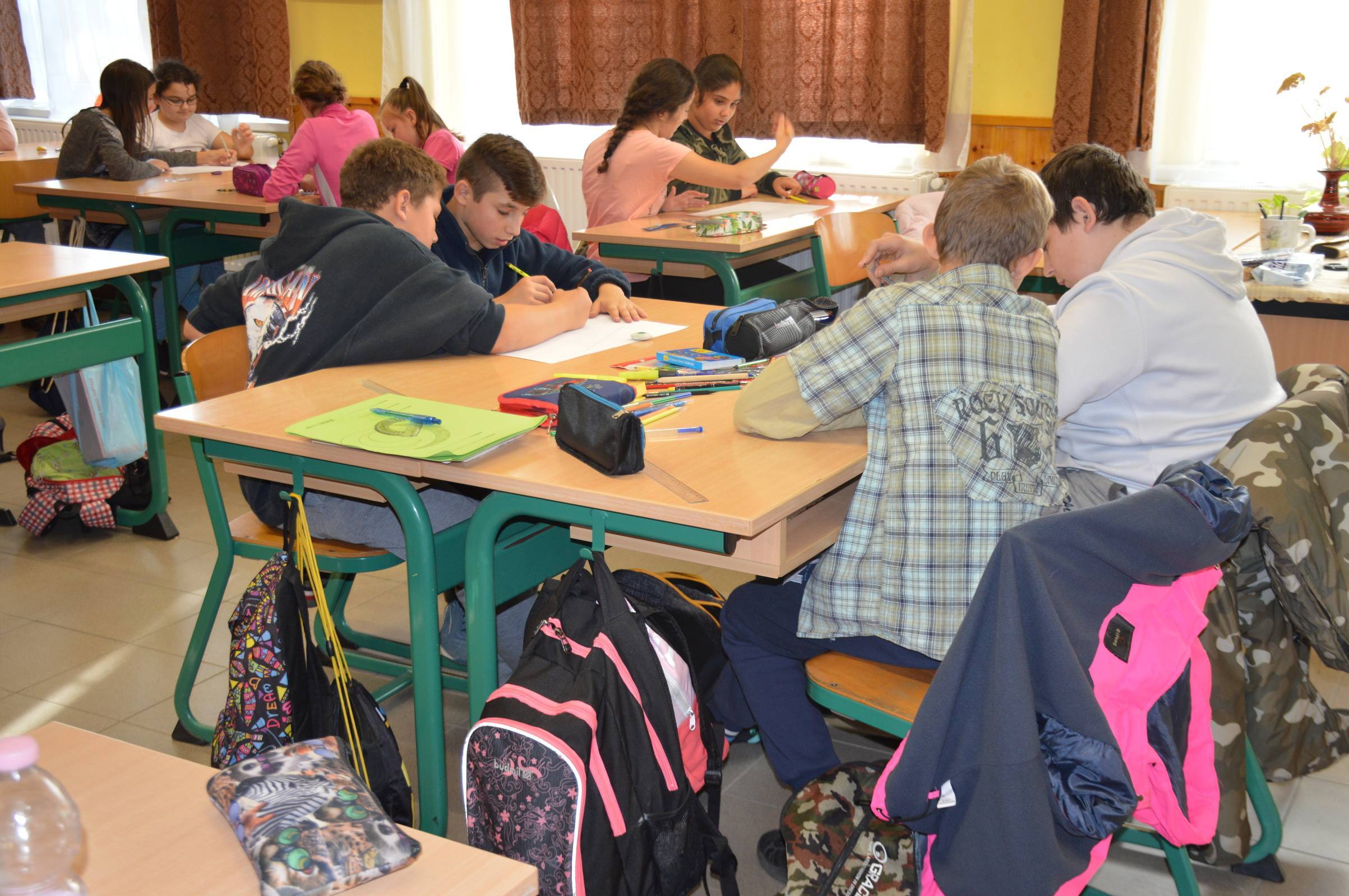 Optimista-rajzok.jpg