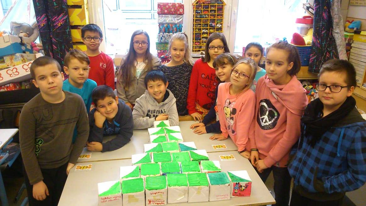 adventi-2018-fenyőfa.jpg