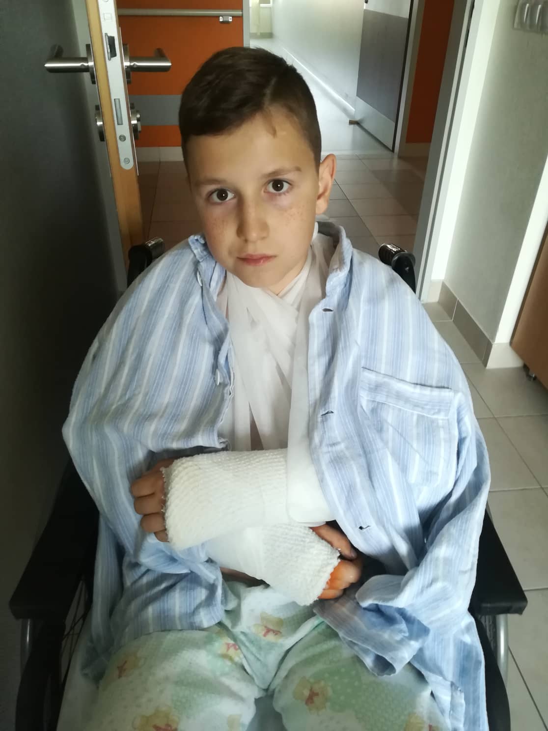 48360662_2185312561536109_984235208062533632_n.jpg 48360662_2185312561536109_984235208062533632_n.jpg