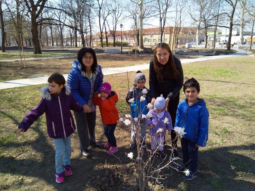 54517137_2378052695546806_7451112460003573760_n.jpg 54517137_2378052695546806_7451112460003573760_n.jpg