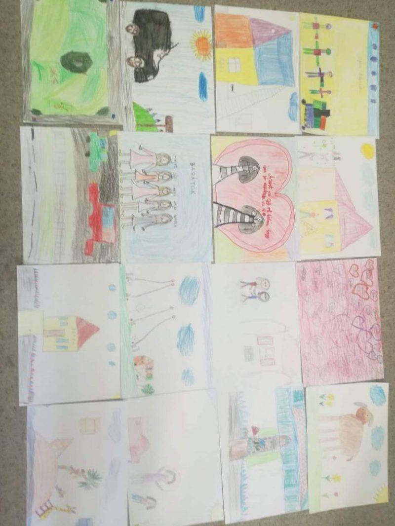 Hála-11.jpg Hála-11.jpg