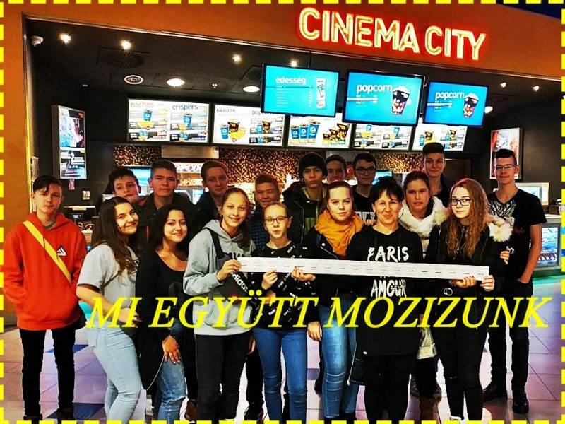 MI-EGYÜTT-MOZIZUNK.jpg MI-EGYÜTT-MOZIZUNK.jpg