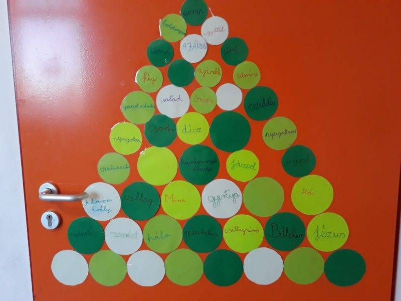 5.b-advent.jpg