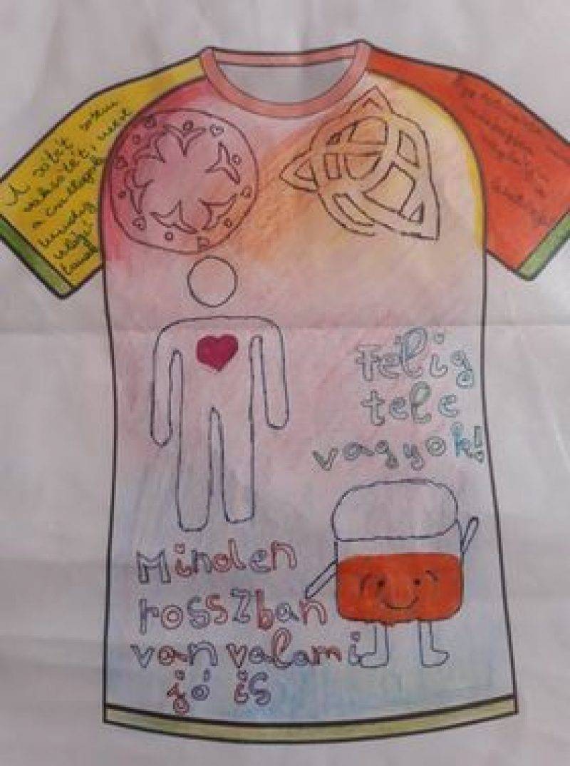 optimista-póló-2.jpg