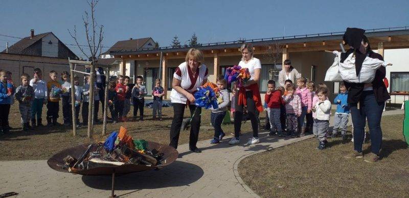 kisze1-3.jpg kisze1-3.jpg