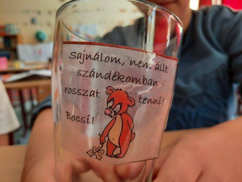 matrica-pohárra-4.jpg