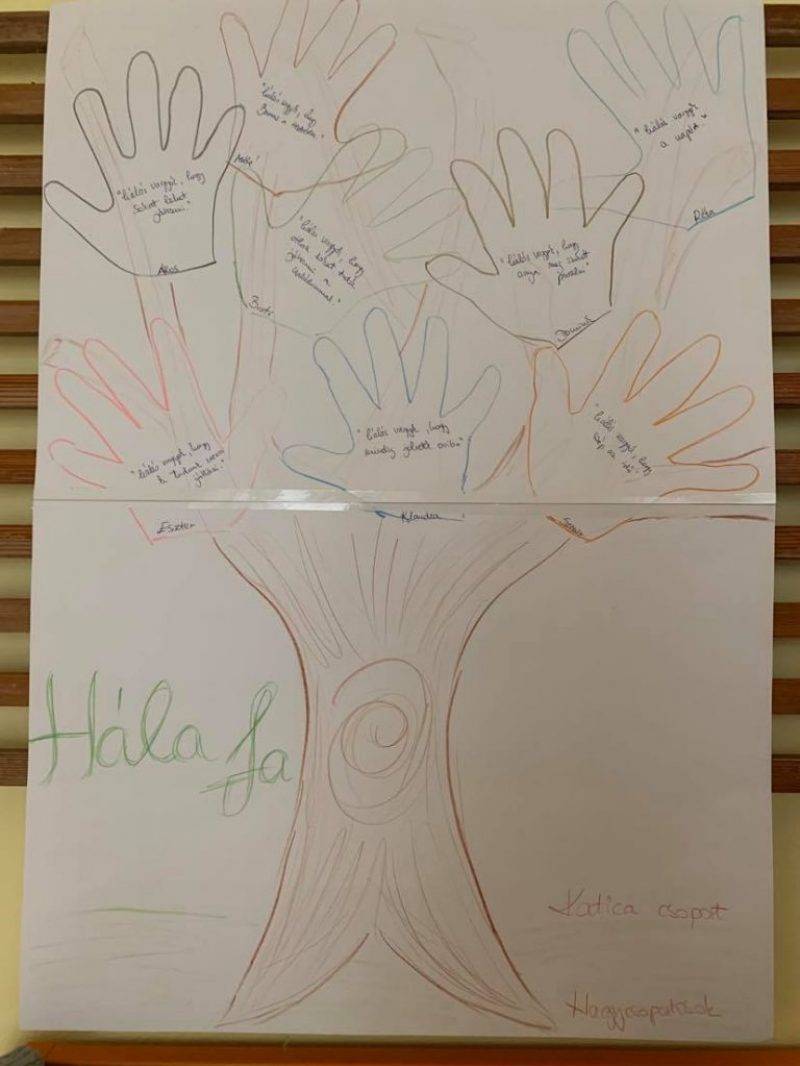 1.-hála.jpg