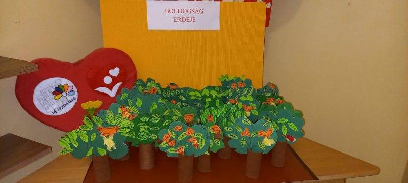 Boldogság-erdeje.jpg Boldogság-erdeje.jpg