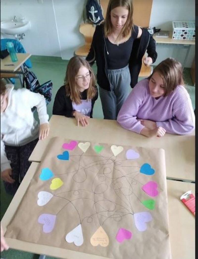 hála-1.jpg hála-1.jpg