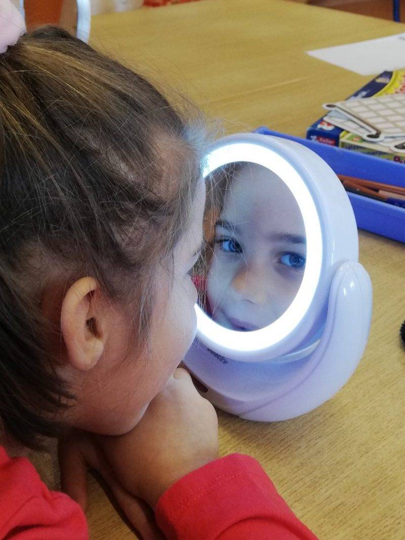 Dia1.jpg Dia1.jpg