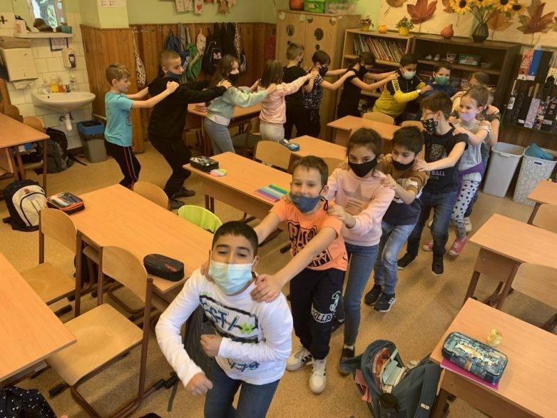 százlábú.jpg százlábú.jpg