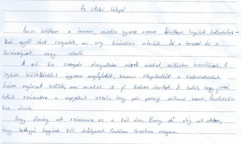 Az_iskolai_télapó.jpg Az_iskolai_télapó.jpg