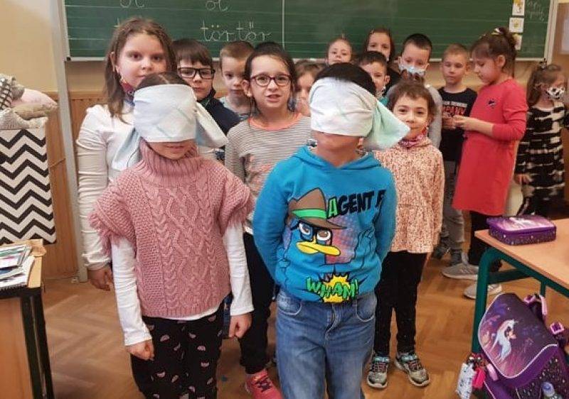 Kihívás-elfogadva.jpg Kihívás-elfogadva.jpg