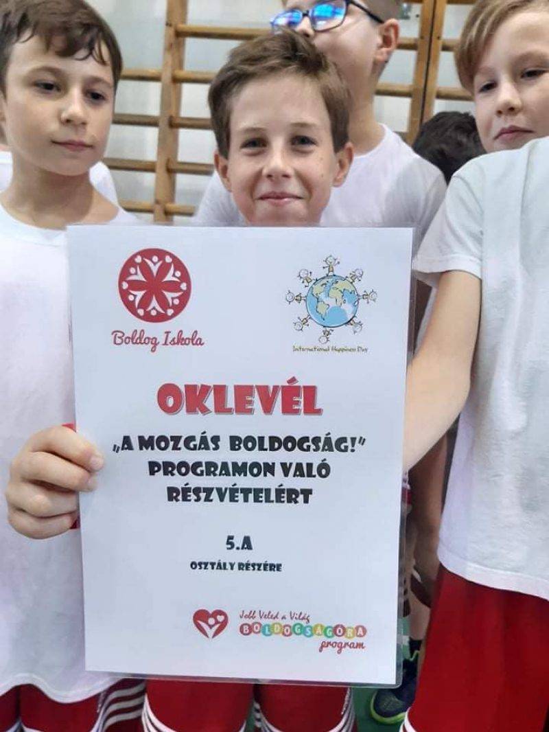 boldogtesi2.jpg boldogtesi2.jpg