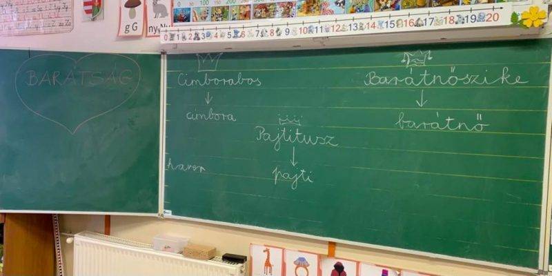 Boldogságóra_3.-osztály_Társas-kapcsolatok_tábalkép_barátság-3.jpg