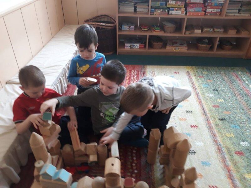 A közös munkának mindig megvan az eredménye. A közös munkának mindig megvan az eredménye.