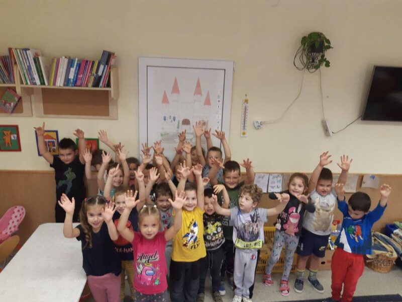 Három pillangó Három pillangó