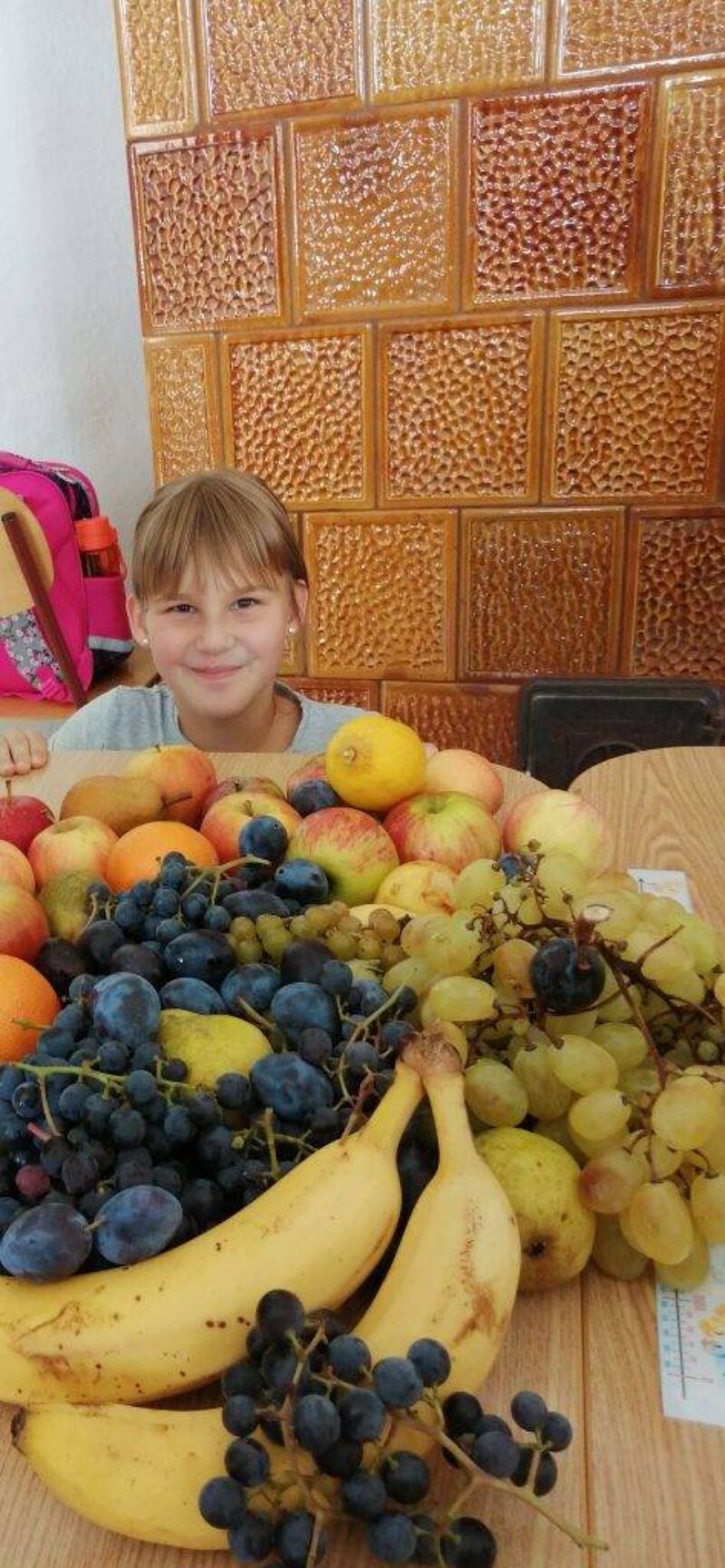 Adj hálát a természet adta gyümölcsökért Adj hálát a természet adta gyümölcsökért