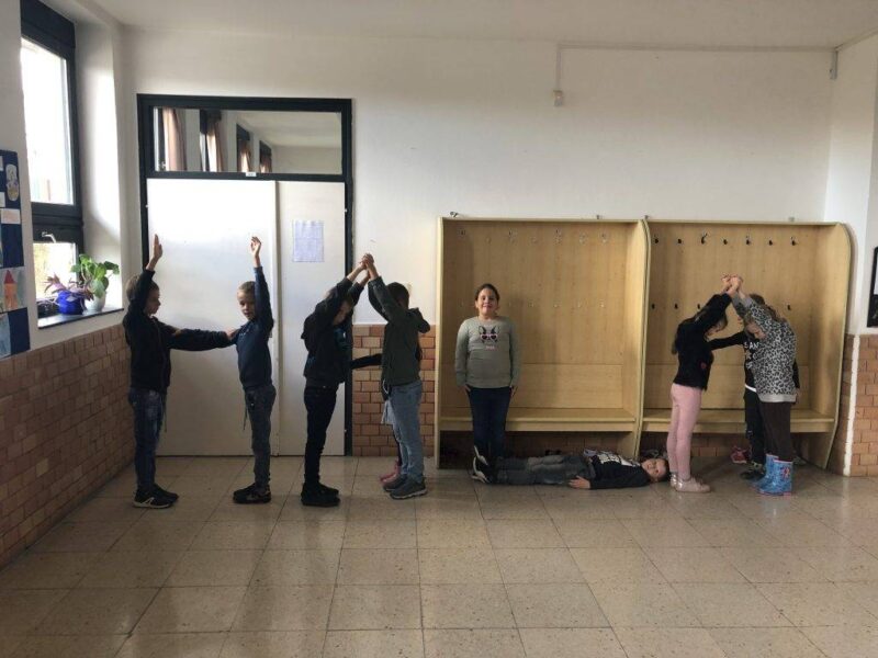 A hála gyakorlása A hála gyakorlása