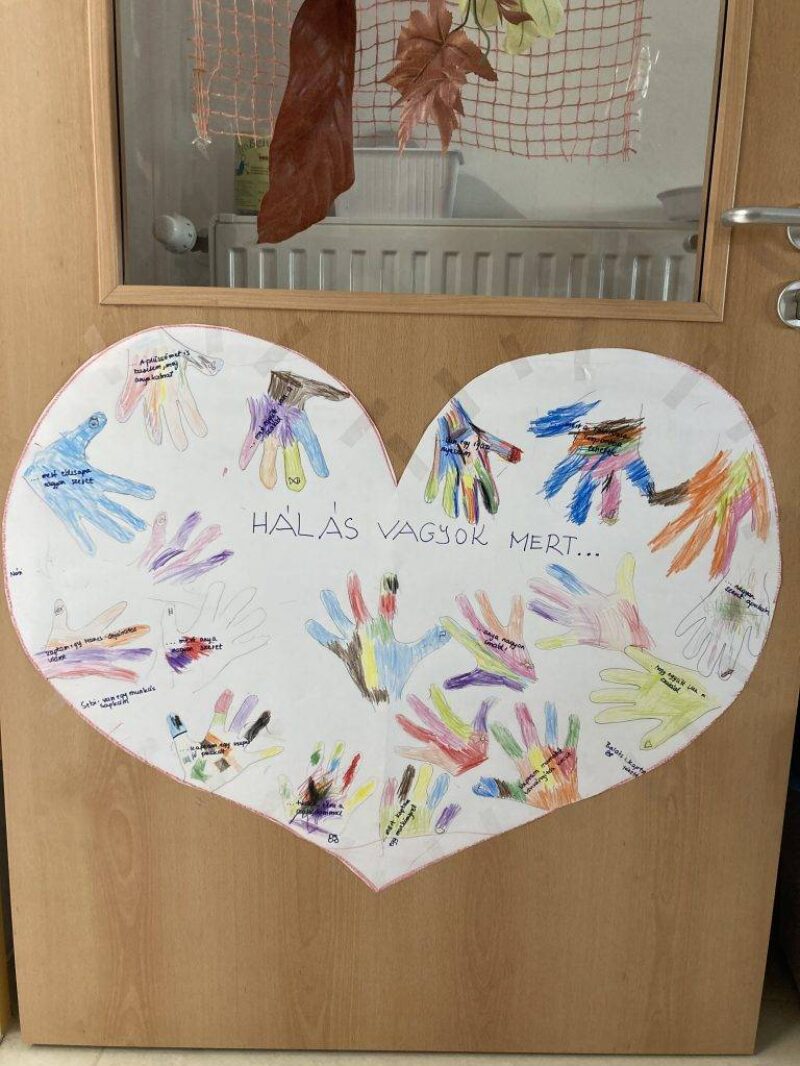 Hálás Vagyok mert… Hálás Vagyok mert…