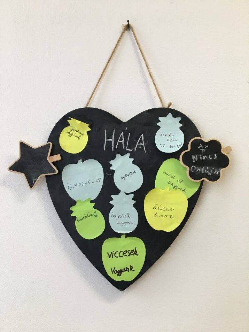 Hála Hála