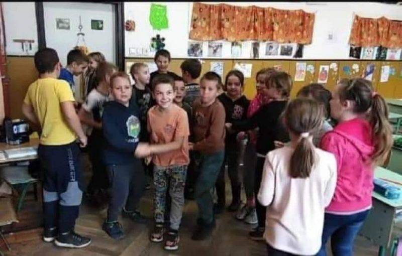 zebe1.jpg zebe1.jpg