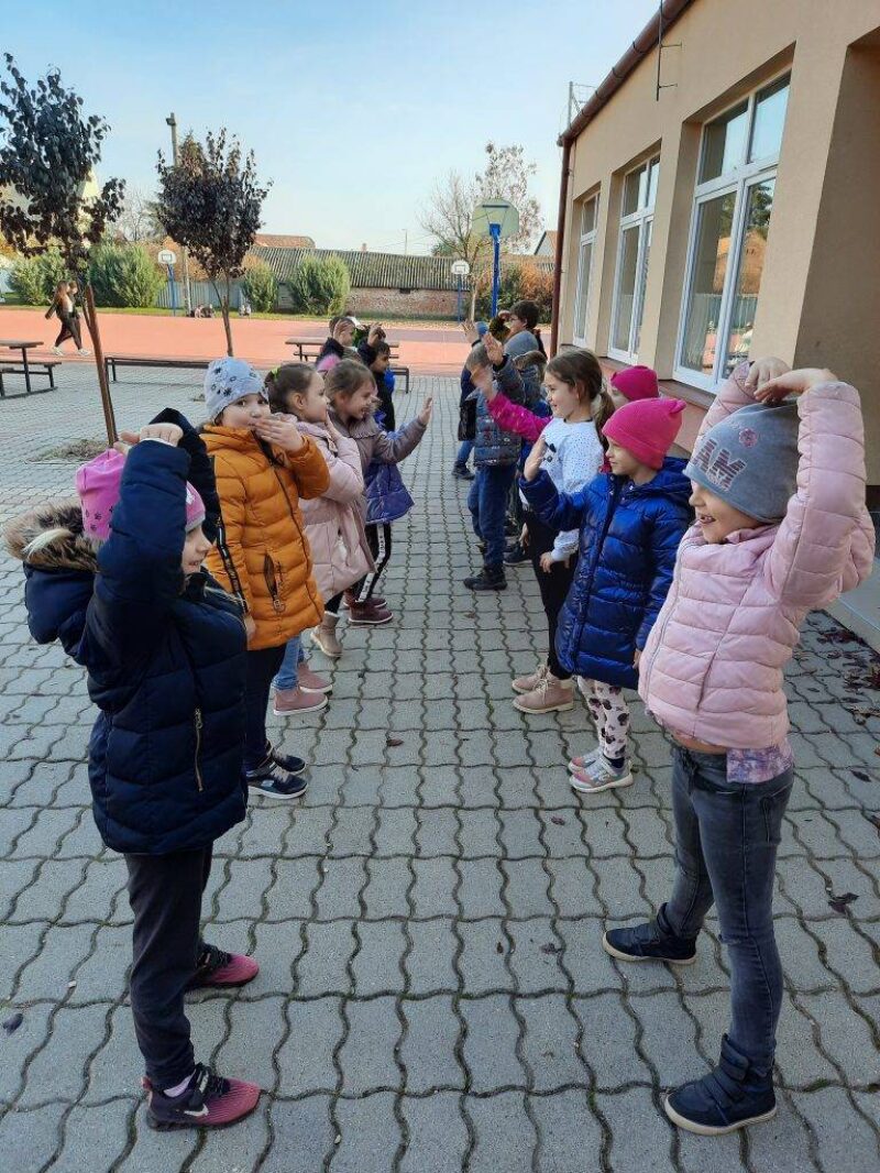 Tükörjáték Tükörjáték