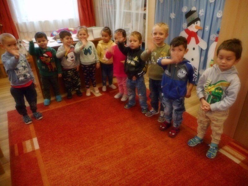 Társas kapcsolatok Társas kapcsolatok