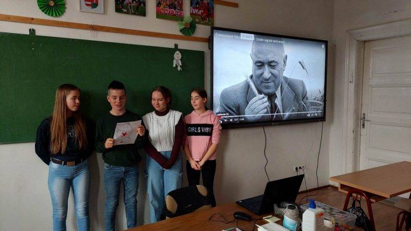 Viccek-Rakosirol.jpg
