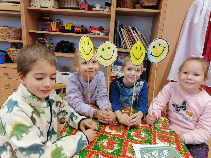 Optimista gyerekek a Fehérlófia csoportban