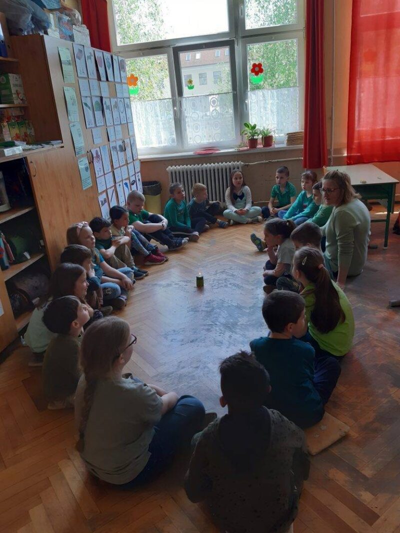 Bocsánat mint állat Bocsánat mint állat