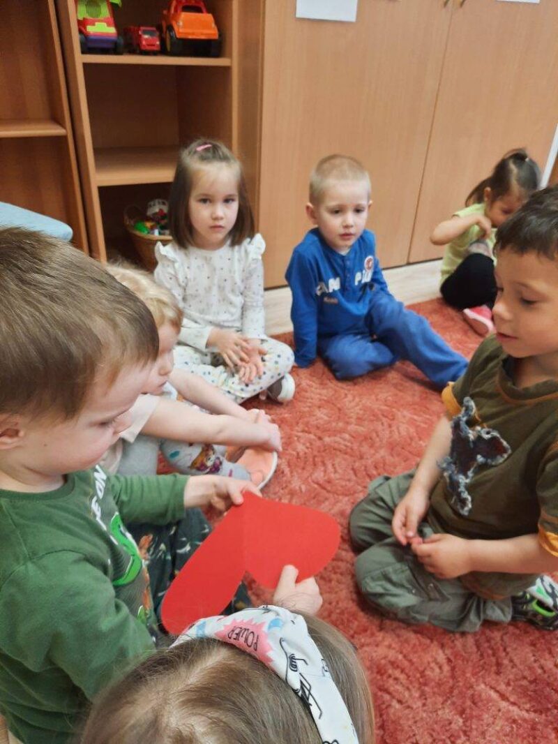 A megbocsátás örömmel tölt el A megbocsátás örömmel tölt el