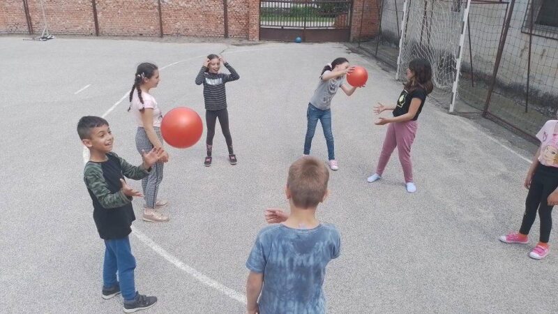 Egészségesen, sportosan élünk Egészségesen, sportosan élünk