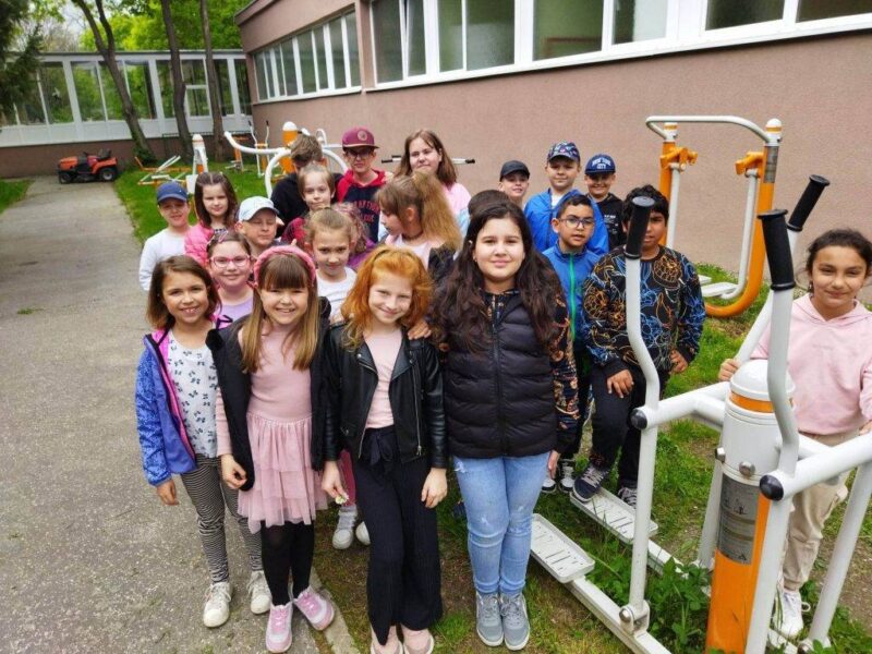 ZŠ s VJM-Alapiskola, Komárno,94501