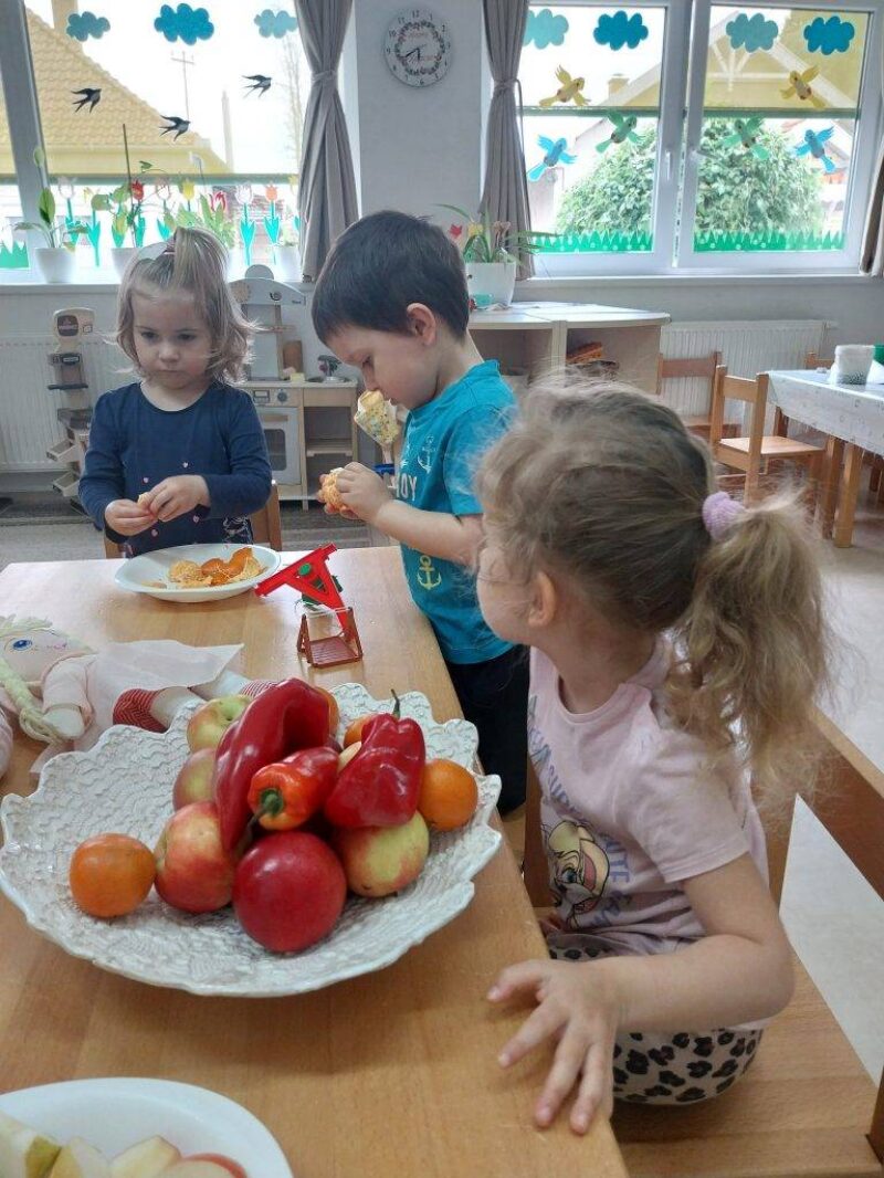 „Sajnálom, kérlek, bocsáss meg, köszönöm, szeretlek.” „Sajnálom, kérlek, bocsáss meg, köszönöm, szeretlek.”