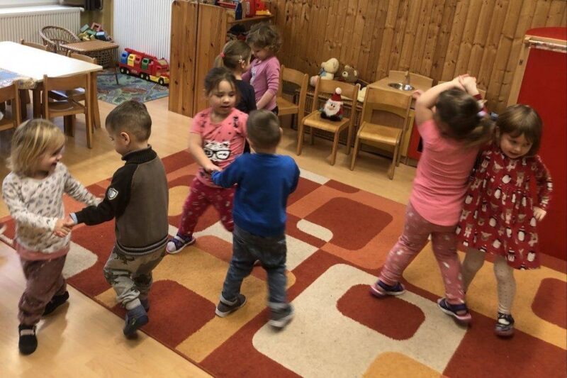 Egész évben boldogan Egész évben boldogan