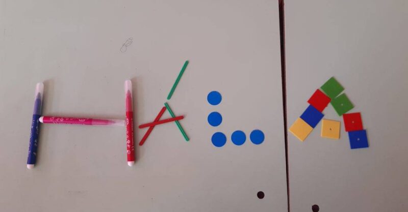 Hála kirakó Hála kirakó