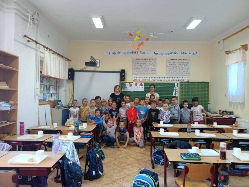 A mese „pozitív hatása” az első osztályban Zsadányban!