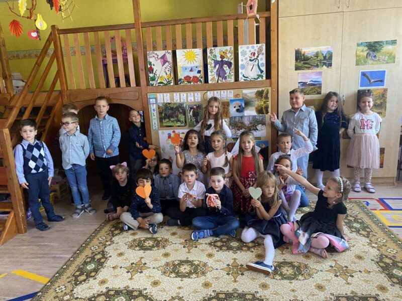 Hála a Pillangó csoportban Hála a Pillangó csoportban