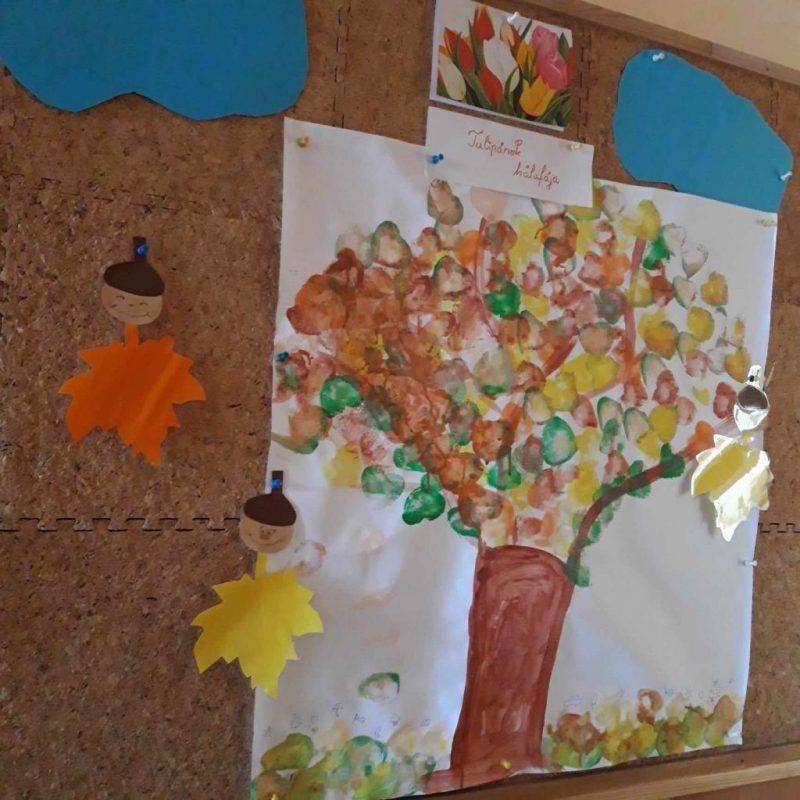 Tulipanok-halafaja.jpg Tulipanok-halafaja.jpg