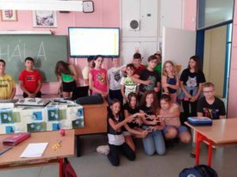 hala-1.1.jpg hala-1.1.jpg
