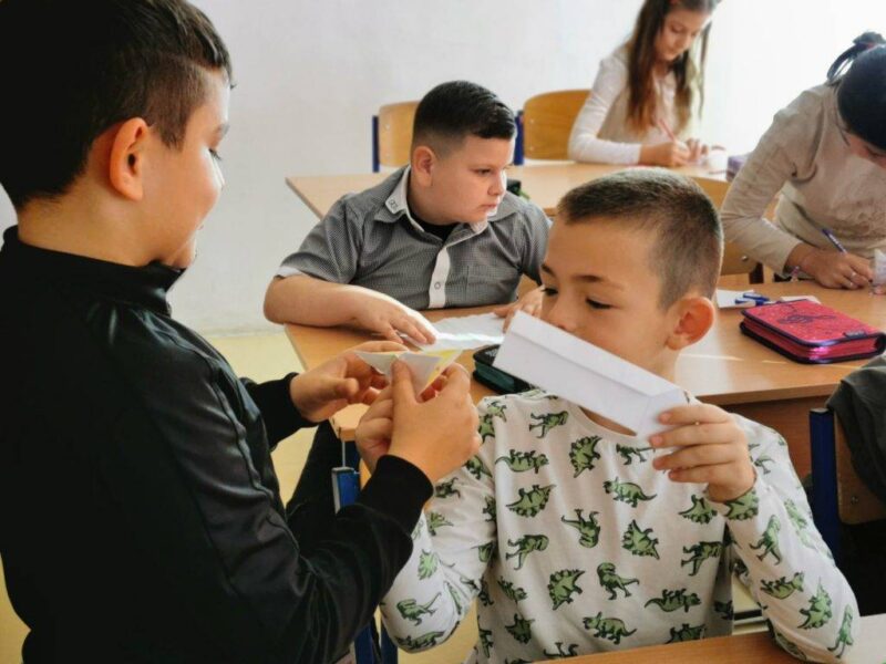 Társas kapcsolatok Társas kapcsolatok